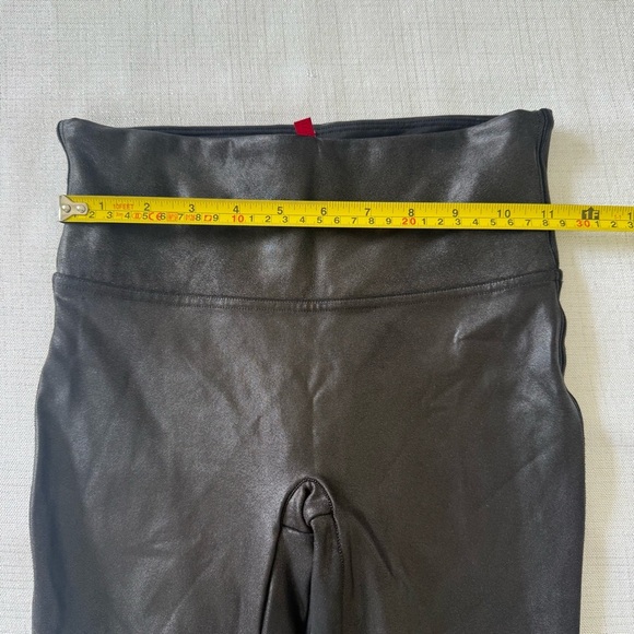 SPANX Black Faux Leather Leggings. Fall Winter Casual Tommy Control Neutral Sz S - Picture 5 of 8